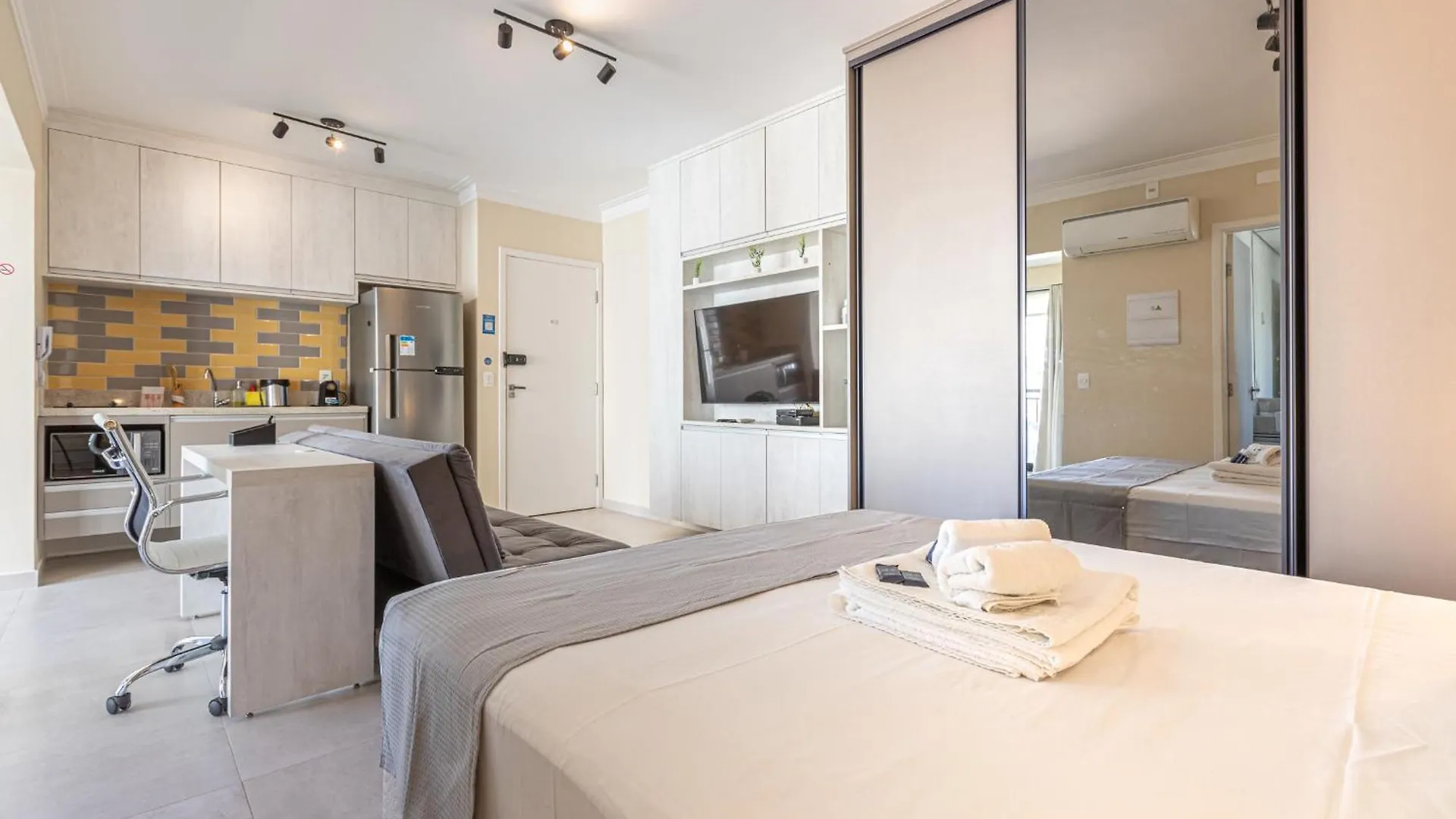Easy Star - Studio Iluminado No Campo Belo - Uo01H São Paulo Apartmán