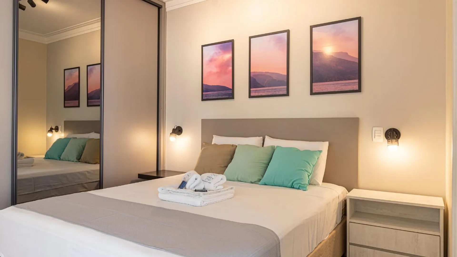 Easy Star - Studio Iluminado No Campo Belo - Uo01H São Paulo